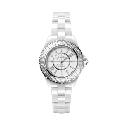 J12 Diamond Bezel Watch Caliber 12.2, 33 MM 